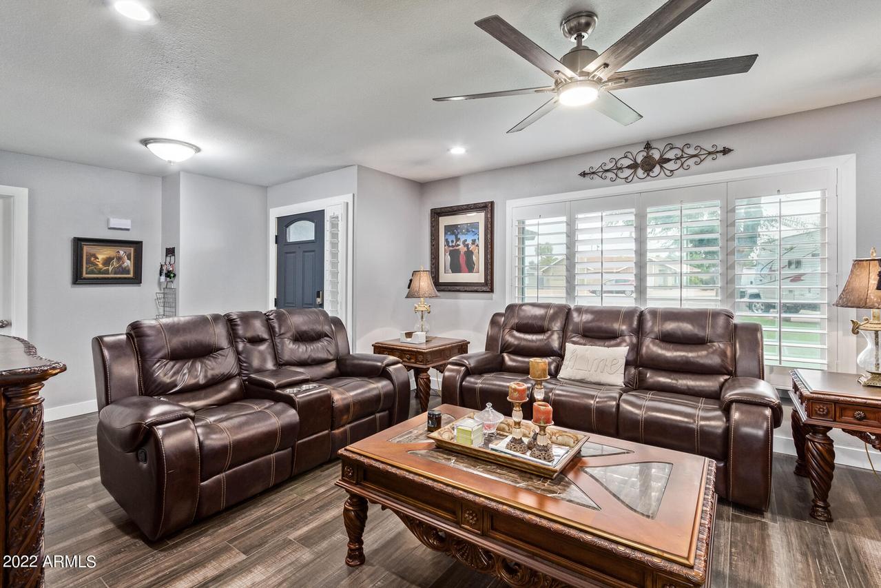 8614 E Whitton Ave., Scottsdale, AZ 85251