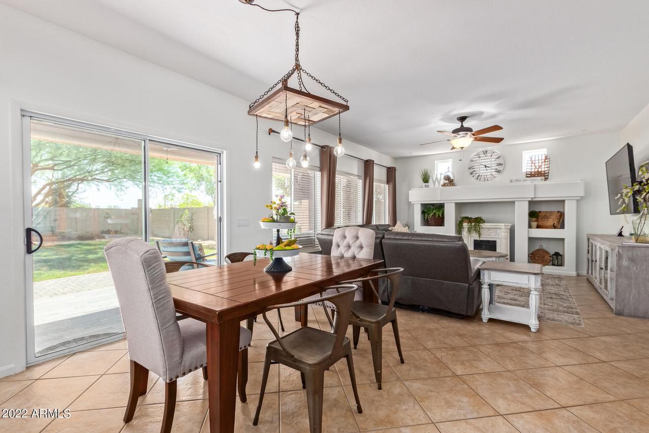 43020 N Hudson Ct., Anthem, AZ 85086