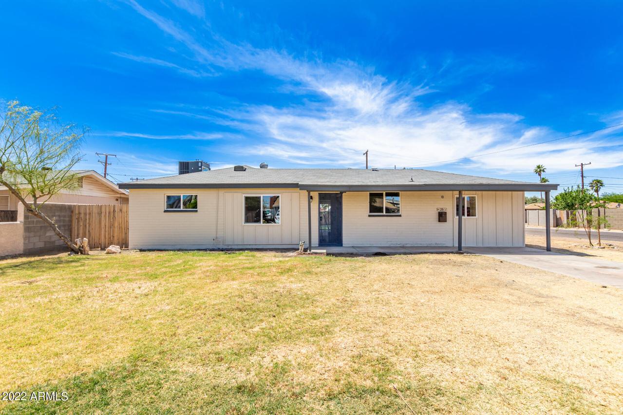 2911 W Mariposa St., Phoenix, AZ 85017
