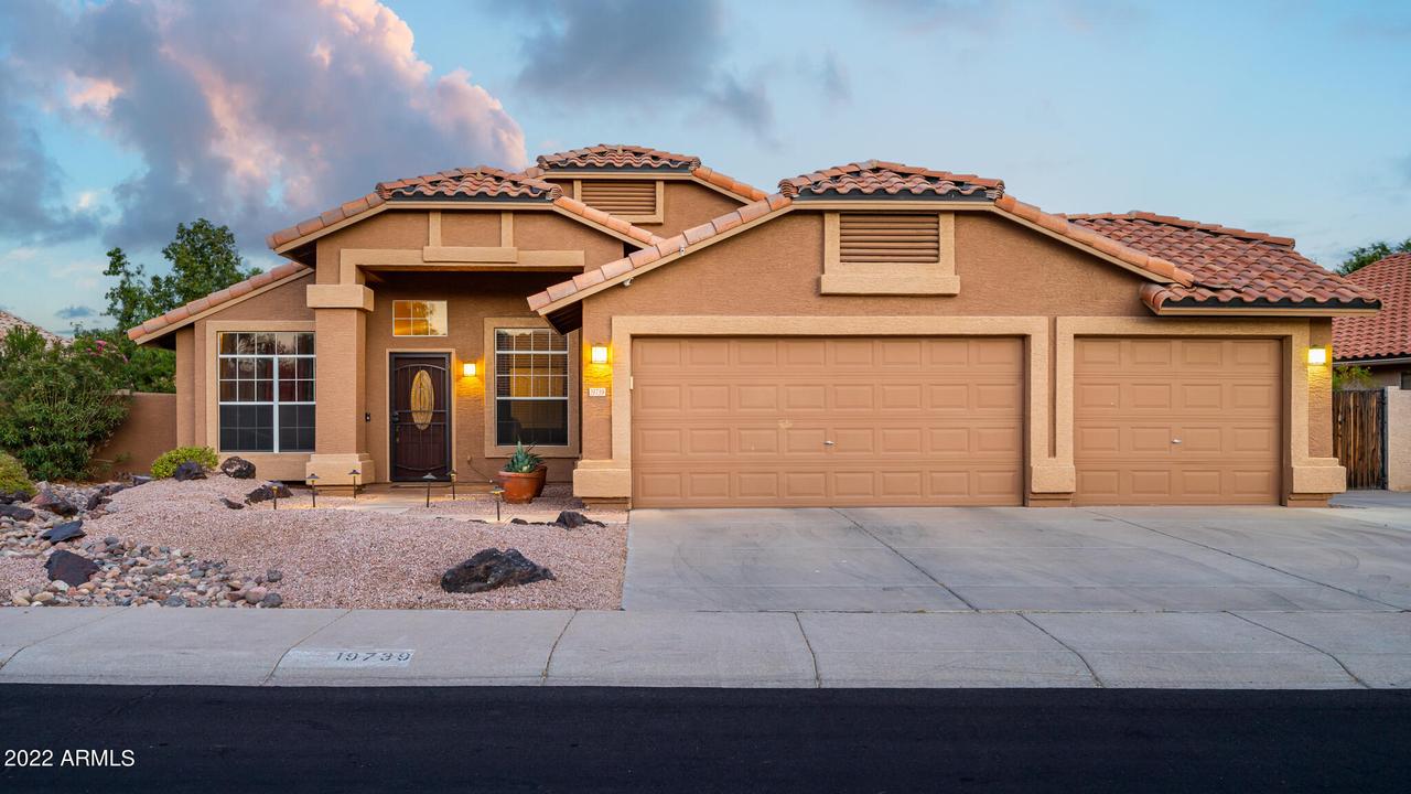 19739 N 79th Ave., Glendale, AZ 85308