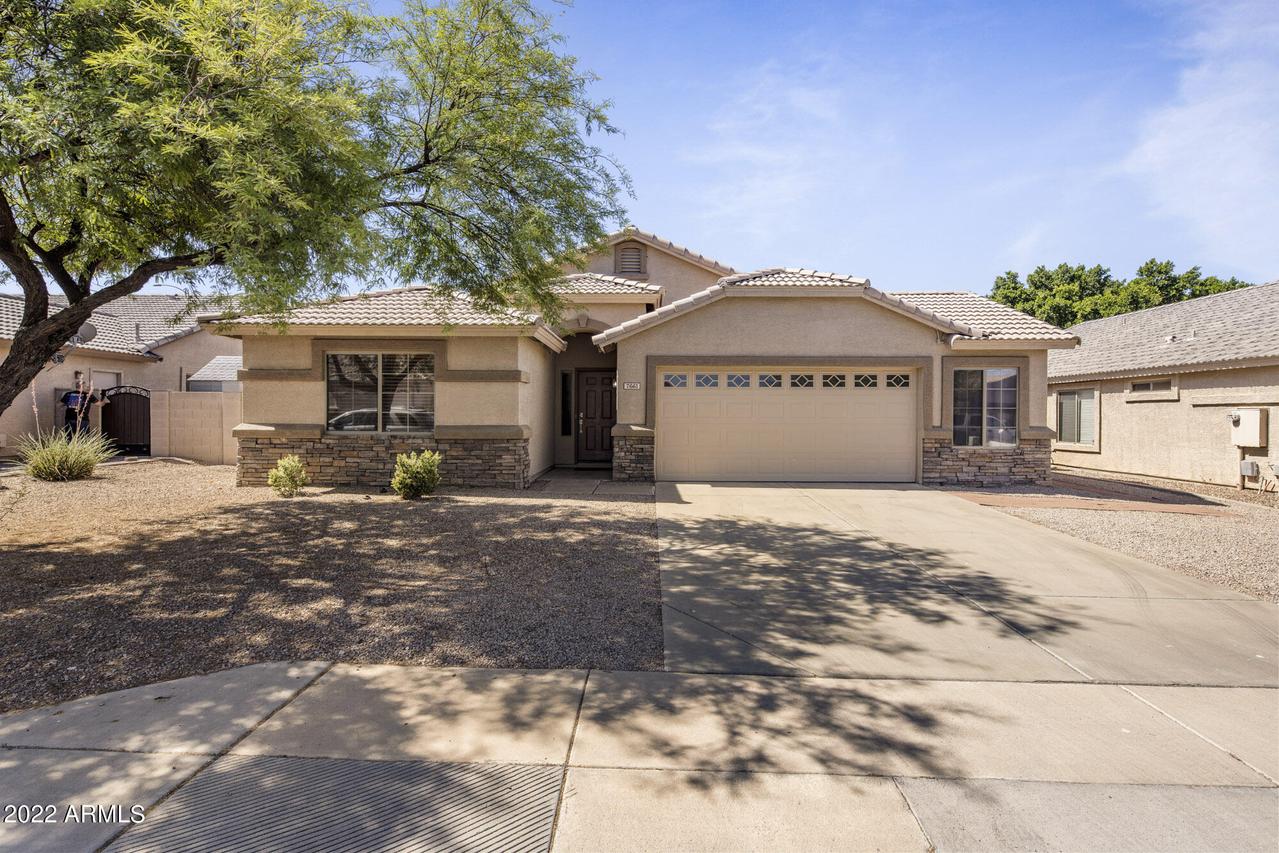 7661 E Camino St., Mesa, AZ 85207