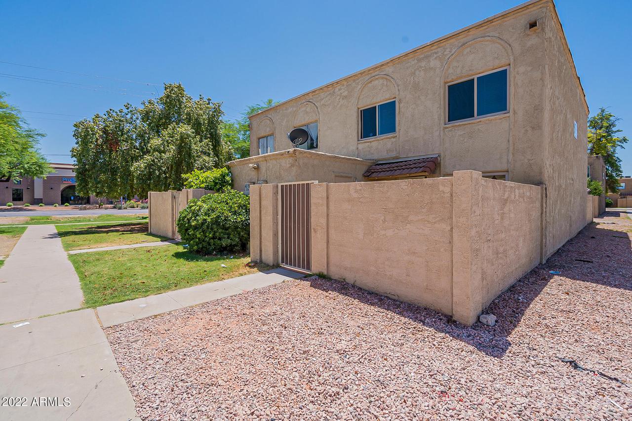 4513 E Pueblo Ave., Phoenix, AZ 85040