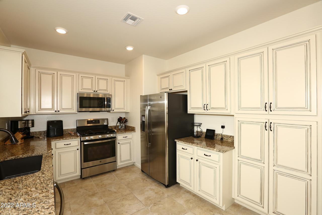 3675 E Trinity Ln., Chandler, AZ 85286