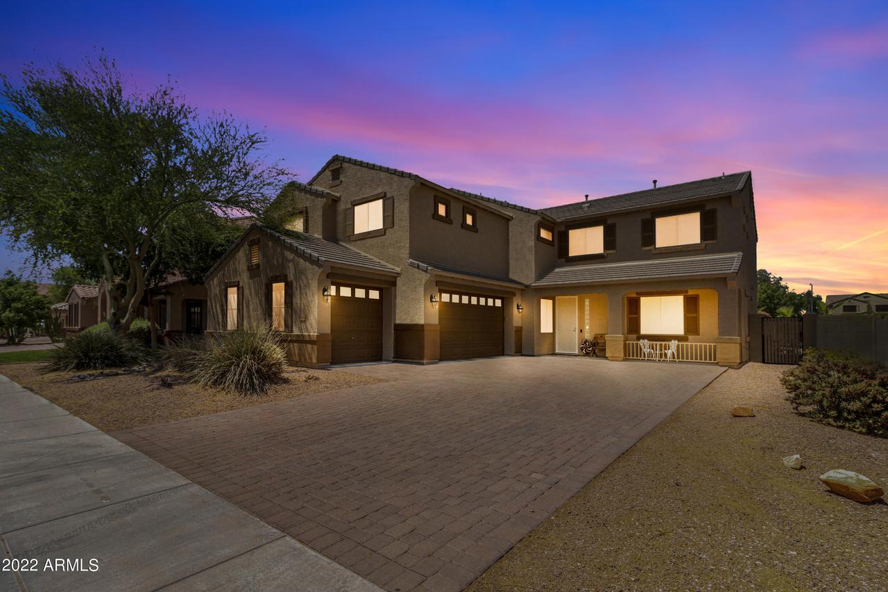 1320 E Prickly Pear St., Casa Grande, AZ 85122