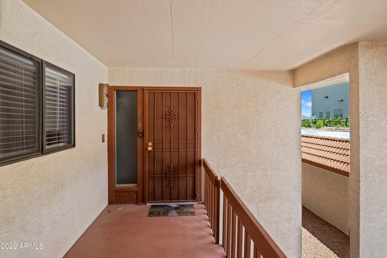 100 N Vulture Mine Rd. #204, Wickenburg, AZ 85390