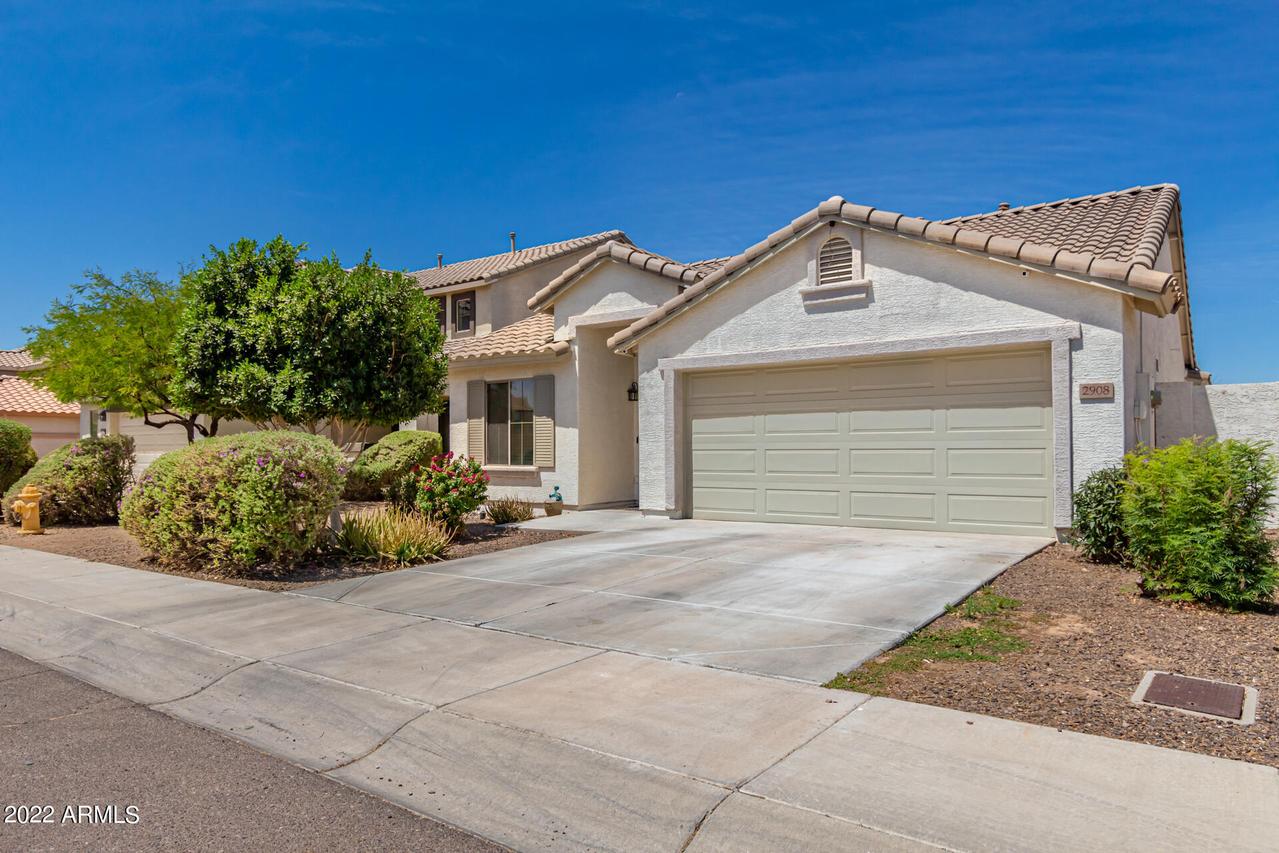 2908 S 72nd Ln., Phoenix, AZ 85043