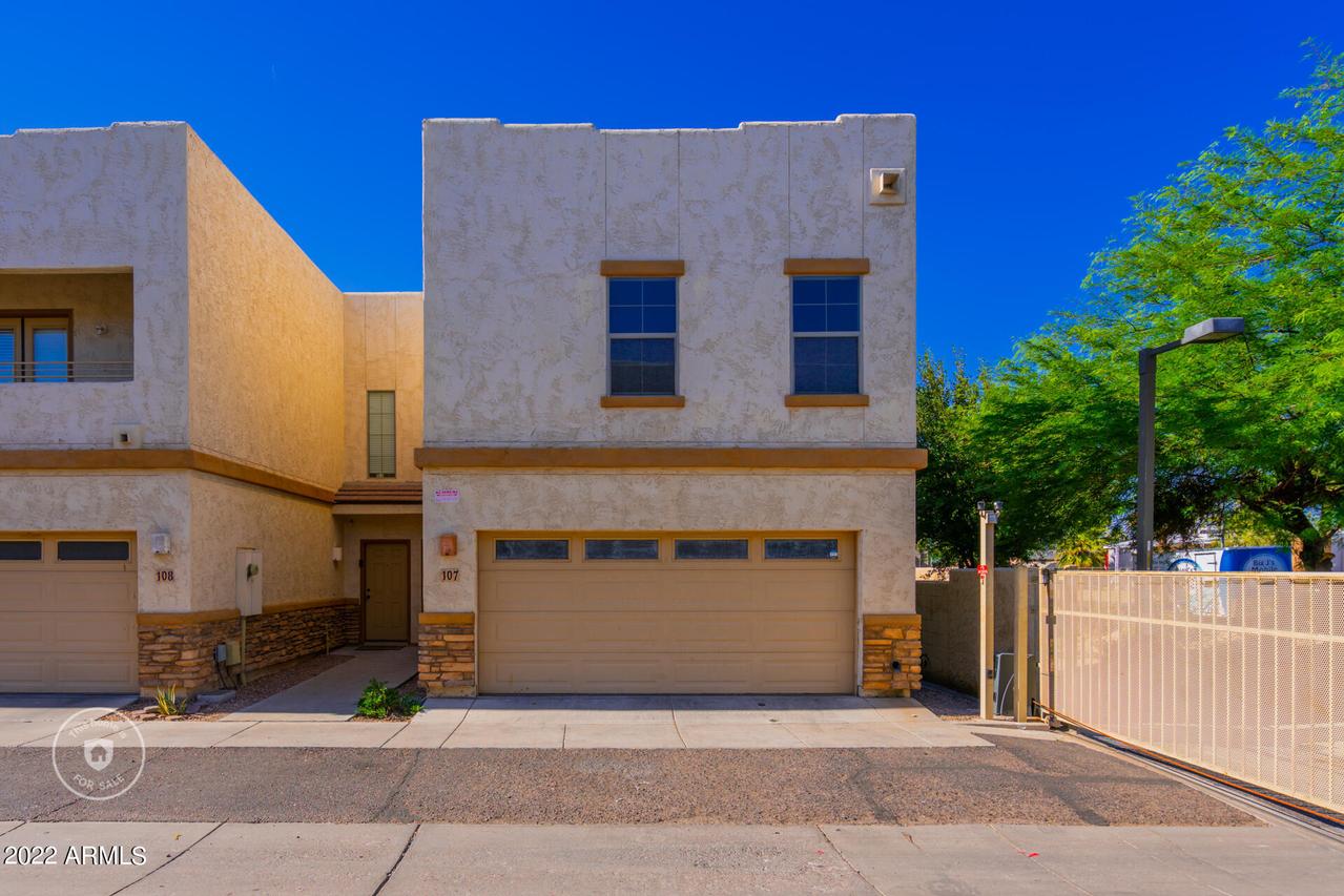 15818 N 25th St. #107, Phoenix, AZ 85032