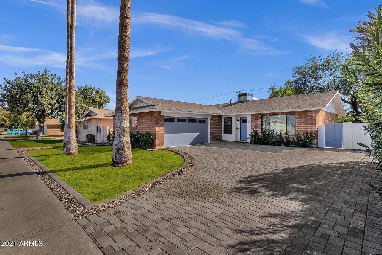 8455 E Vista Dr., Scottsdale, AZ 85250