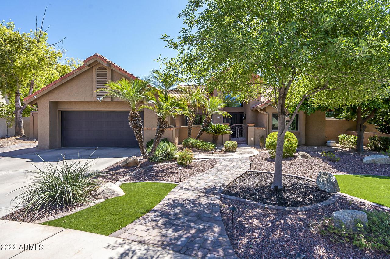 7929 S Kenwood Ln., Tempe, AZ 85284