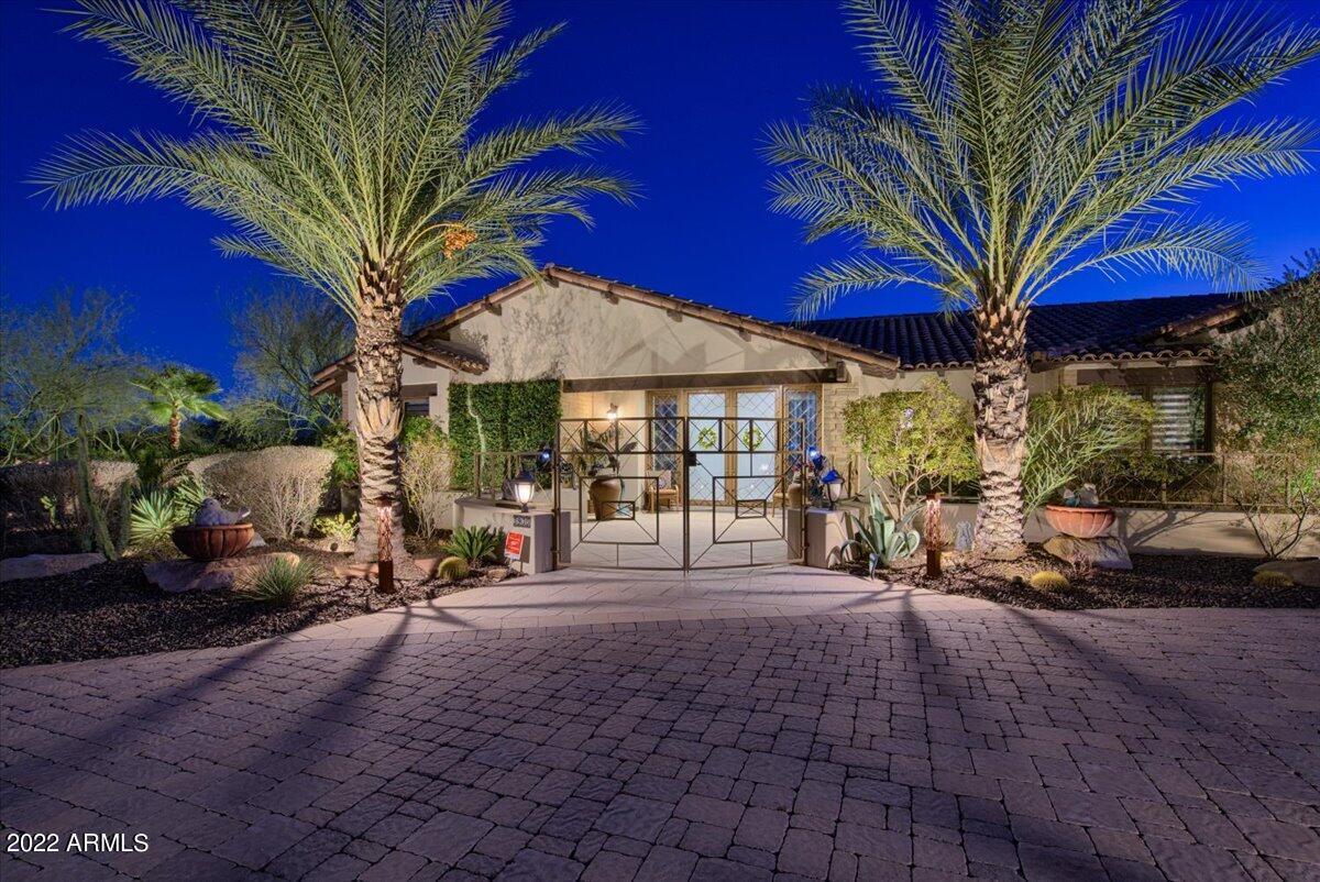 3935 E San Miguel Ave., Paradise Valley, AZ 85253