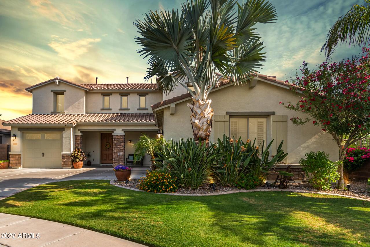 1433 E Prescott Pl., Chandler, AZ 85249