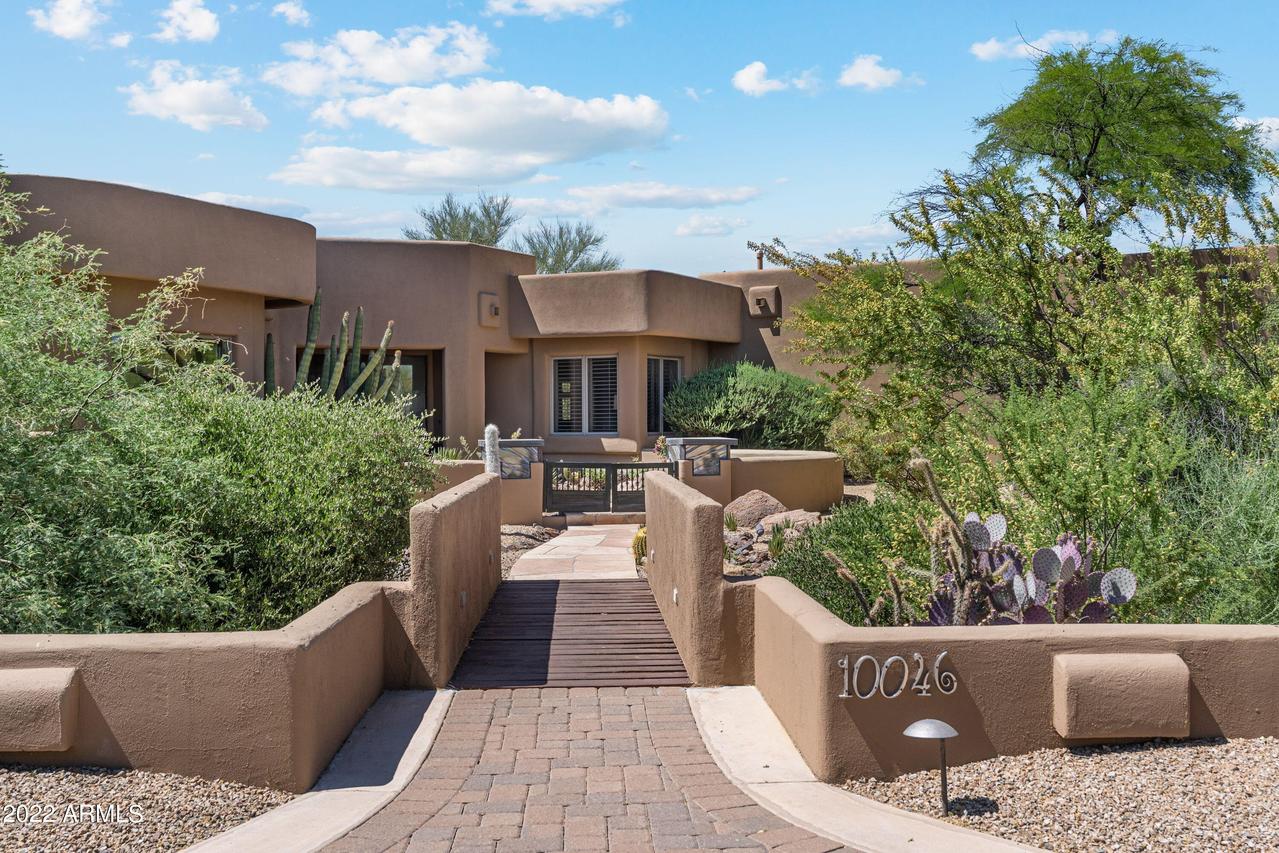 10046 E Hidden Valley Rd., Scottsdale, AZ 85262