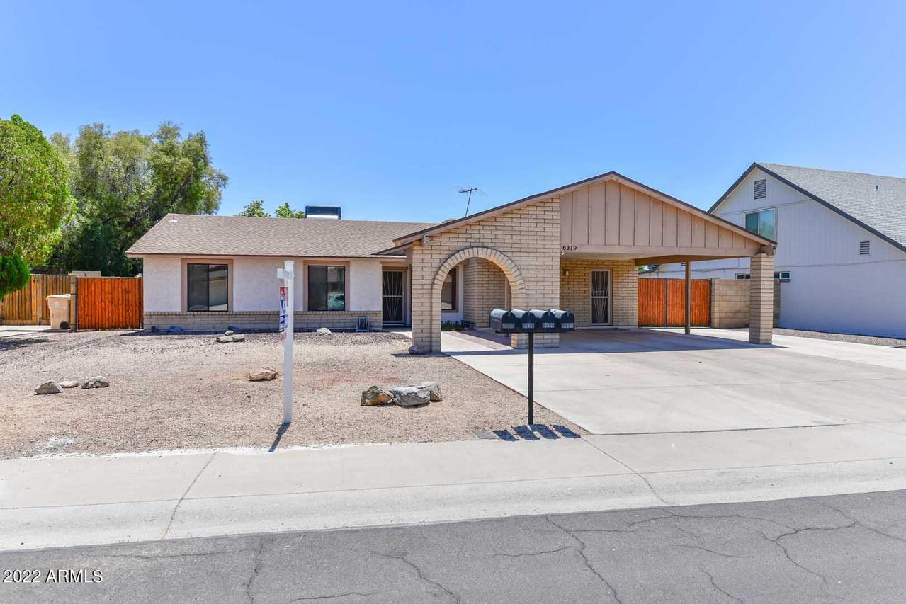 6319 W Sunnyslope Ln., Glendale, AZ 85302