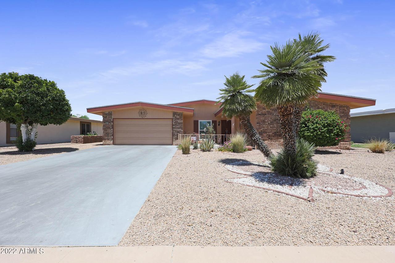 10914 W Welk Dr., Sun City, AZ 85373