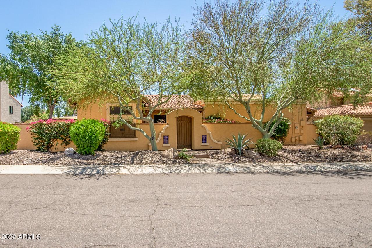 10243 E Caron St., Scottsdale, AZ 85258