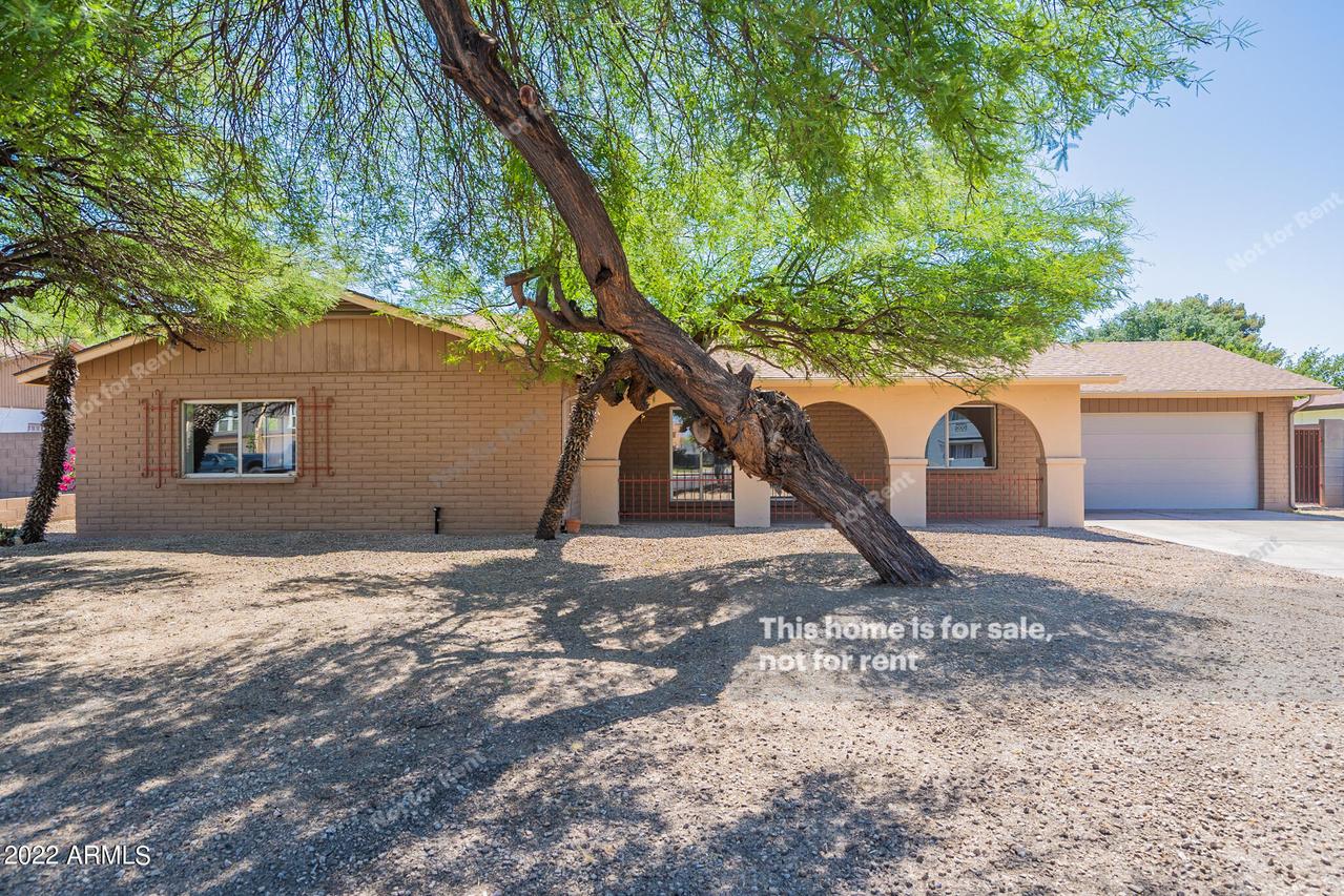 8415 N 59th Ave., Glendale, AZ 85302