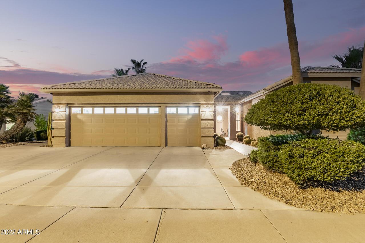 423 W Teakwood Dr., Sun Lakes, AZ 85248