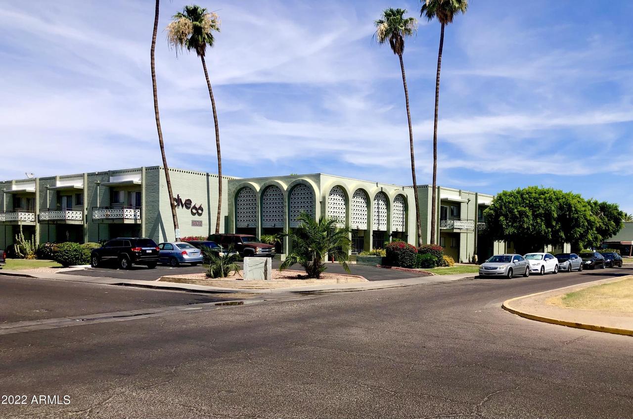 1702 W Tuckey Ln. #230, Phoenix, AZ 85015