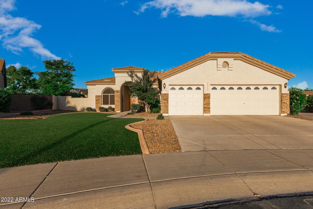 9723 E Glencove Cir., Mesa, AZ 85207