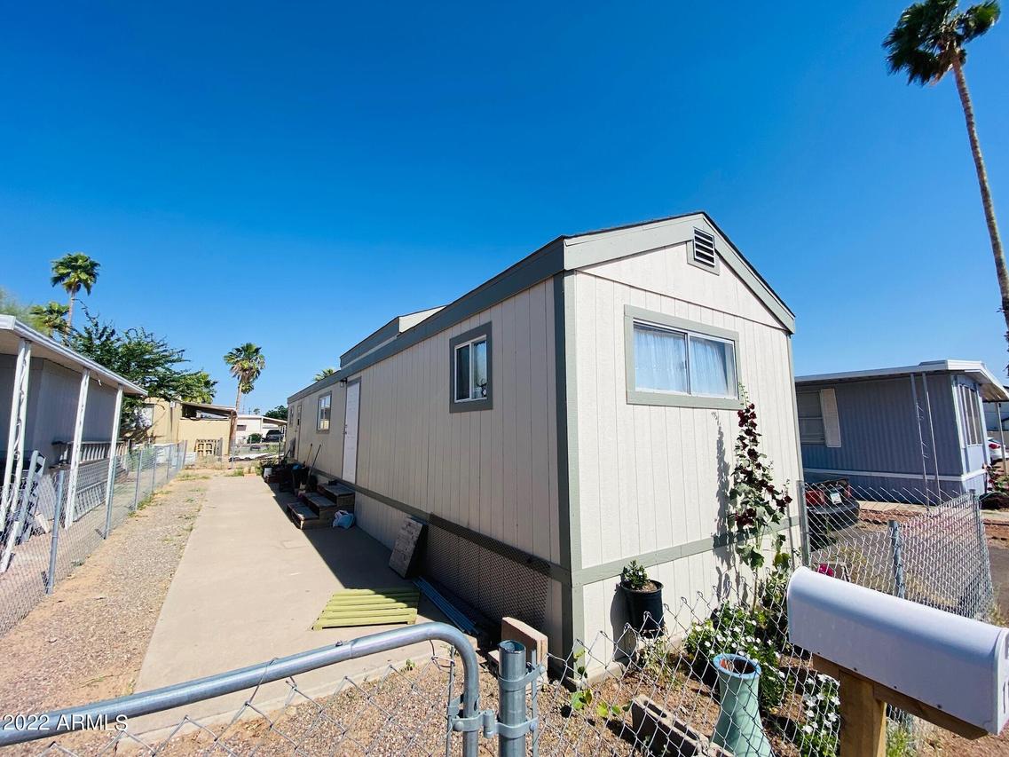 9913 E Apache Tr. #111, Mesa, AZ 85207