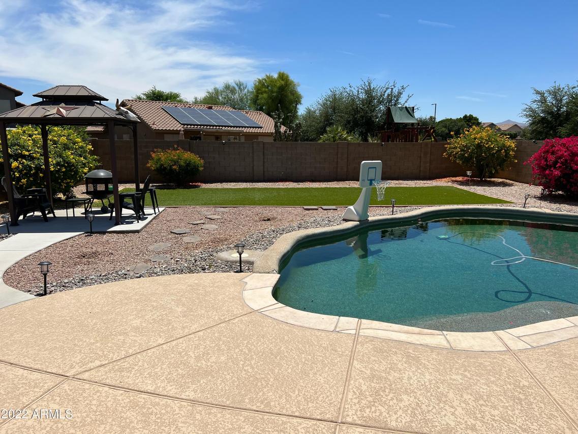 17834 N Kimberly Way, Surprise, AZ 85374