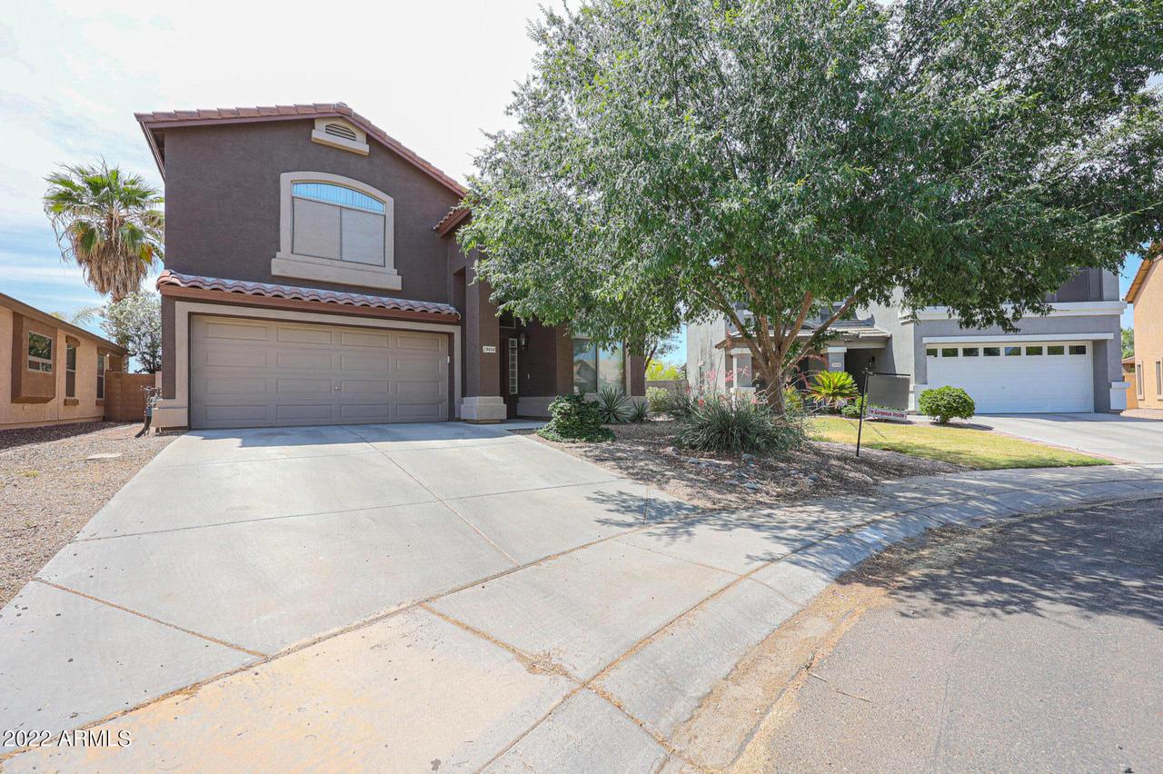 29444 N Rosewood Dr., San Tan Valley, AZ 85143