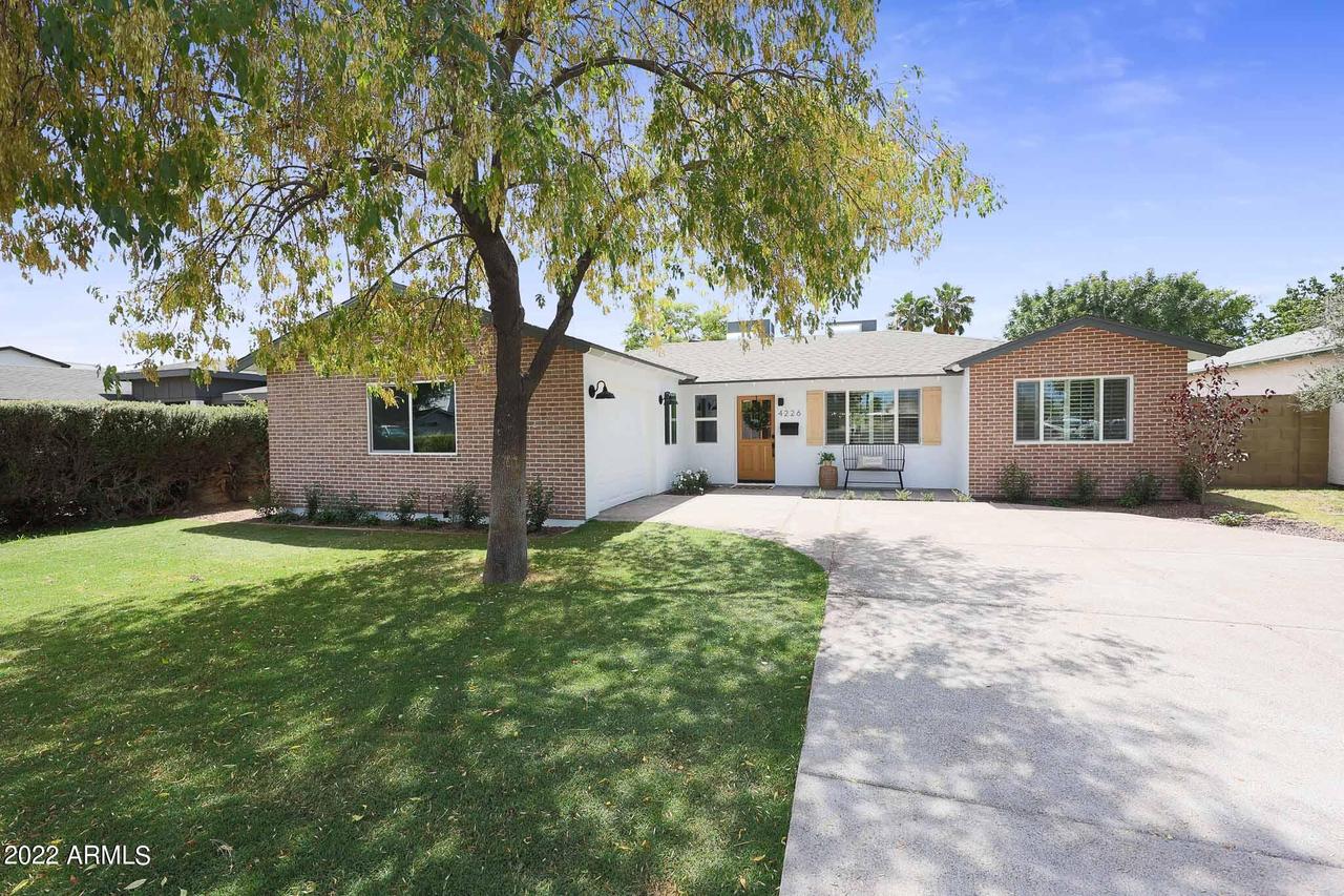 4226 N 43rd St., Phoenix, AZ 85018