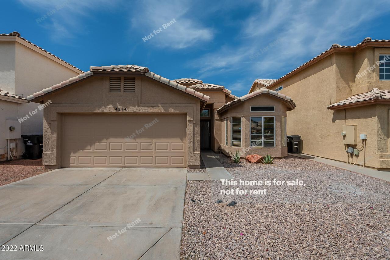4534 E Bannock St., Phoenix, AZ 85044