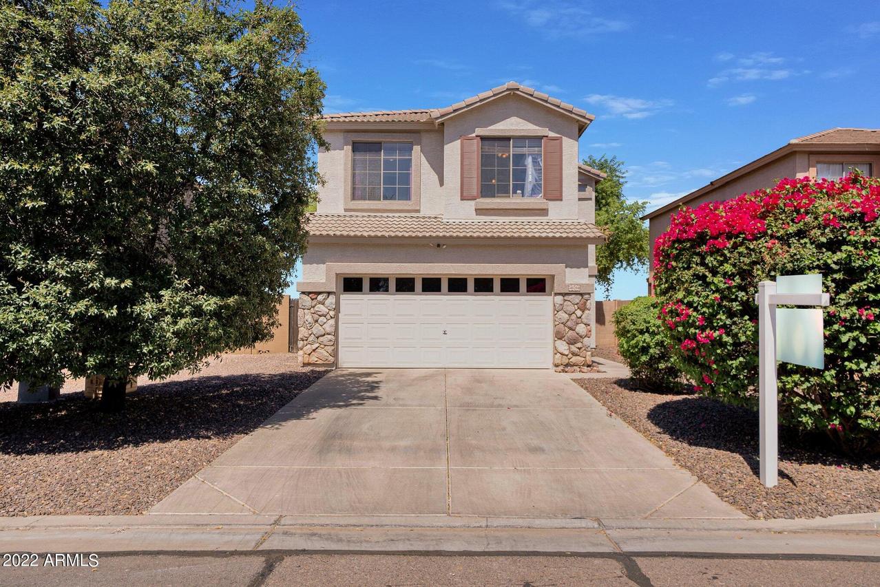 40204 N Calabria St., San Tan Valley, AZ 85140