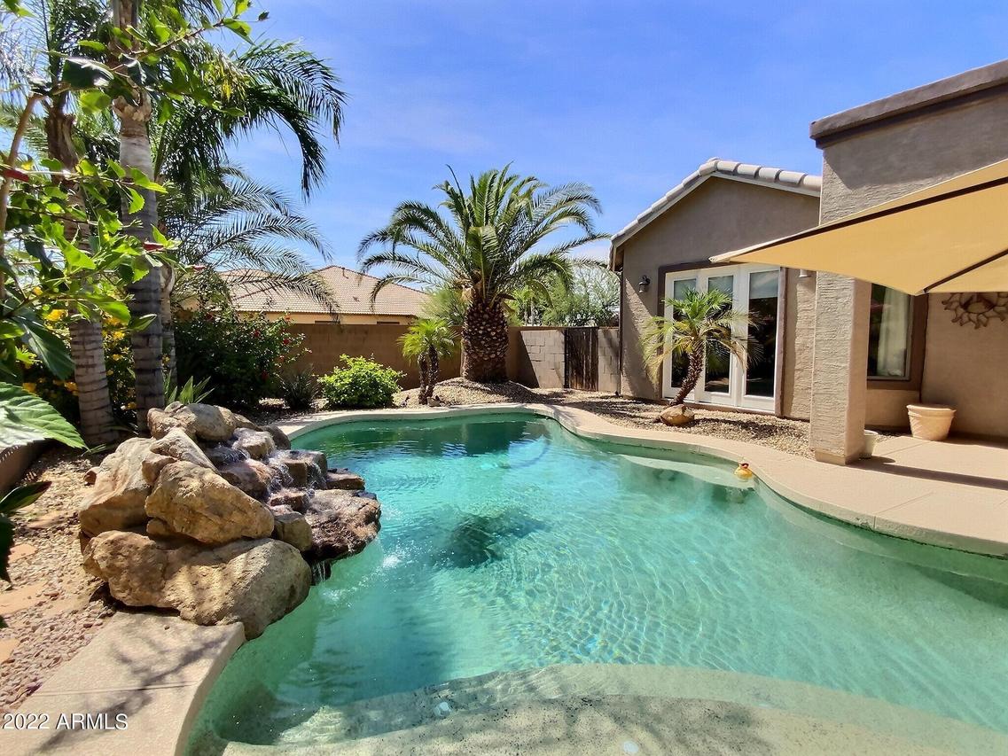 15723 W Shangri La Rd., Surprise, AZ 85379