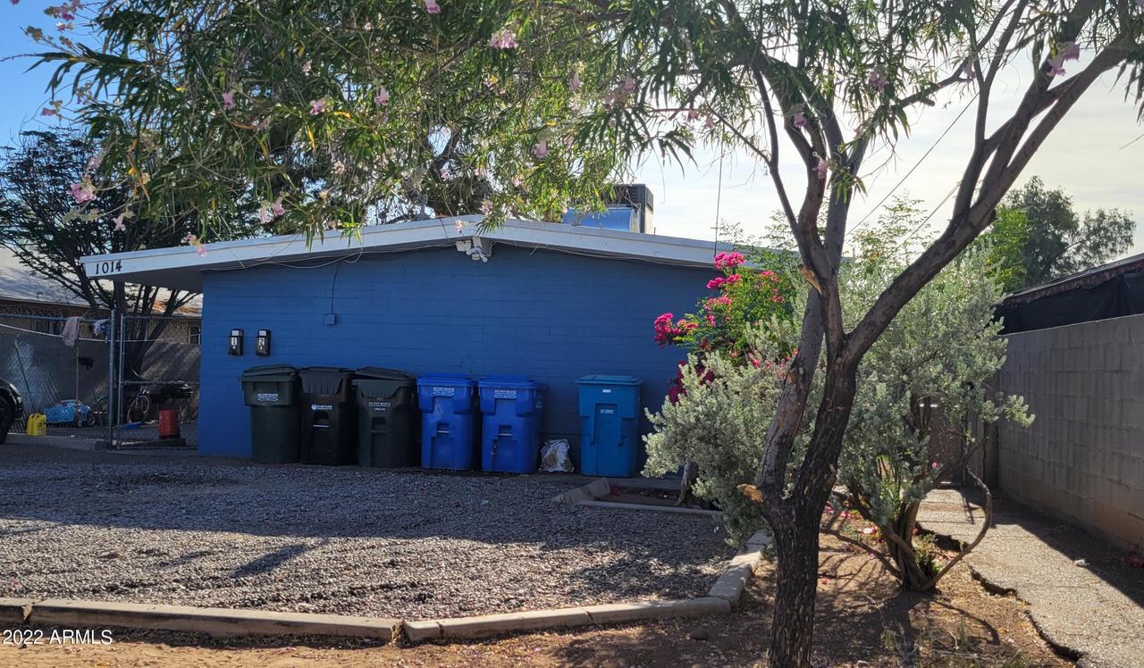 1014 N 28th St., Phoenix, AZ 85008