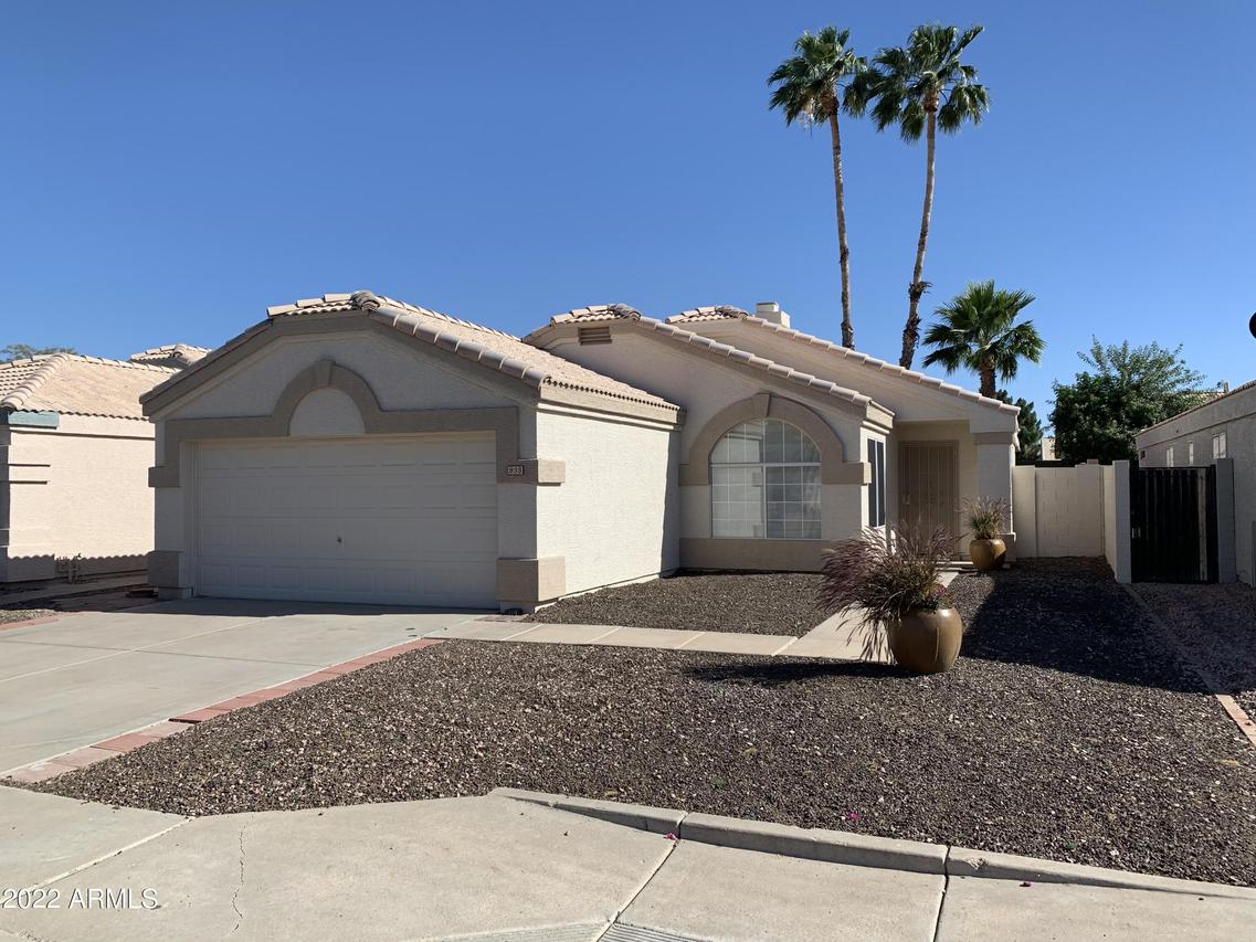 833 E Butler Dr., Chandler, AZ 85225
