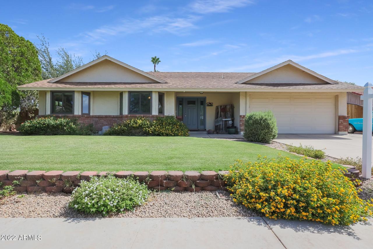 5606 E Enrose St., Mesa, AZ 85205