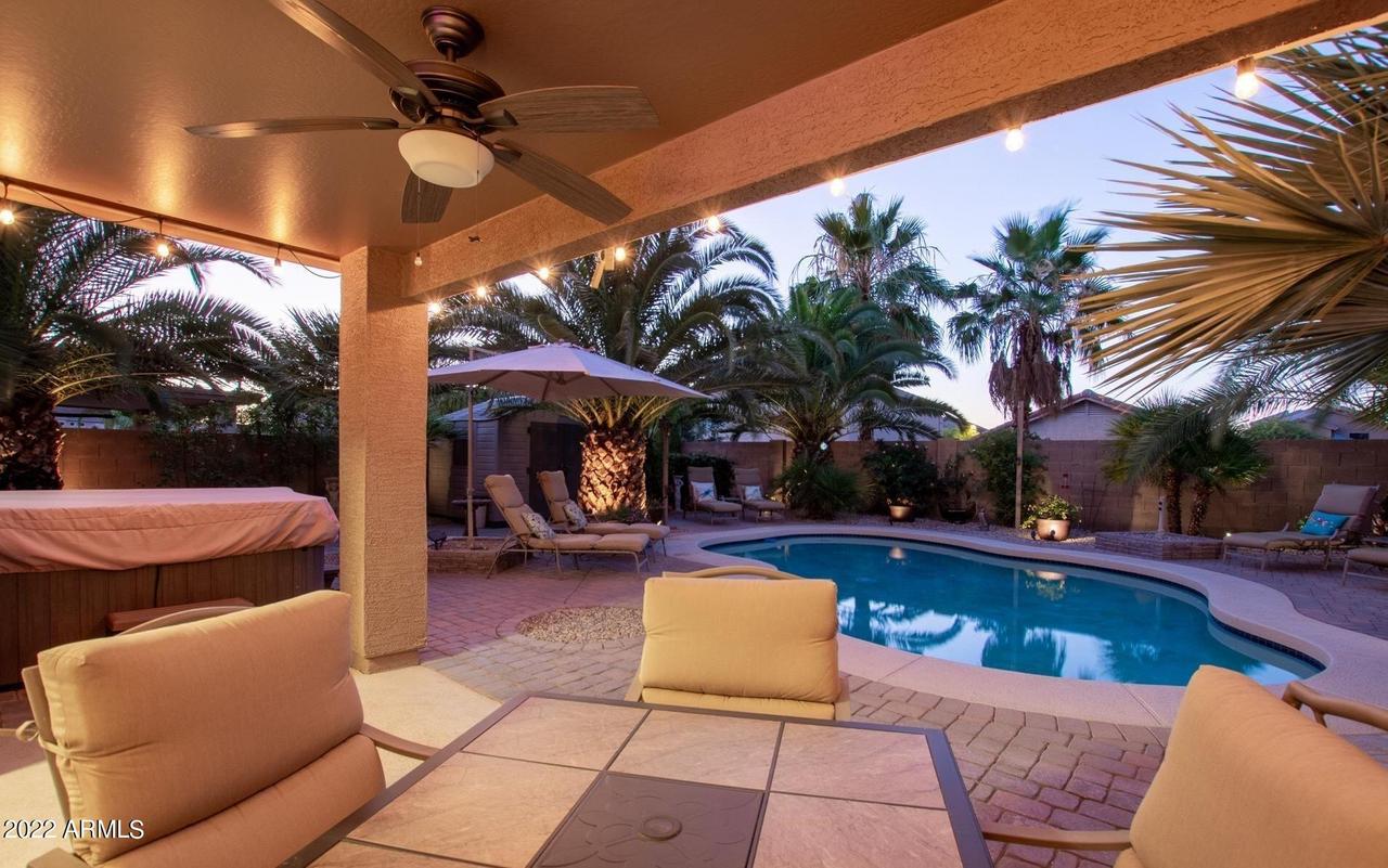 1366 E Saguaro Tr., San Tan Valley, AZ 85143