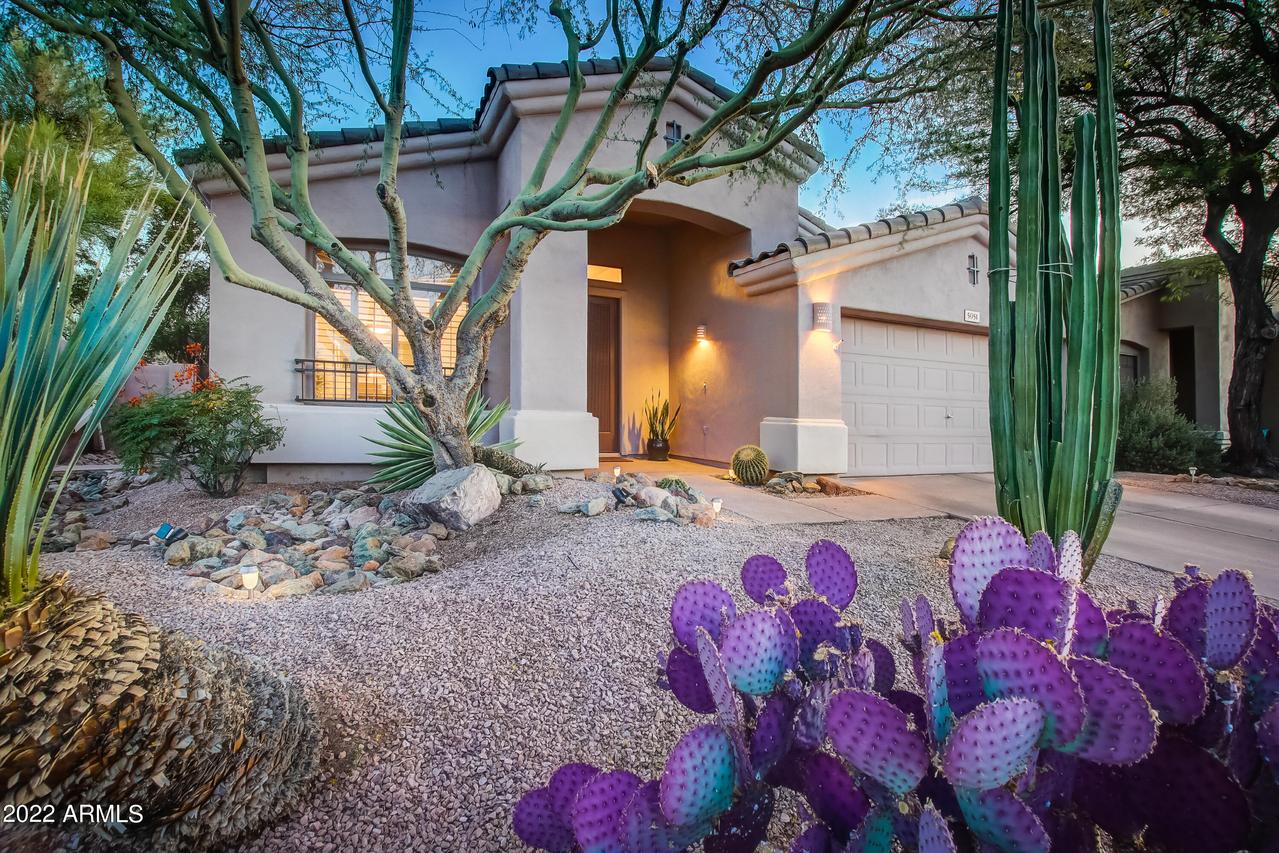 5051 E Robin Ln., Phoenix, AZ 85054