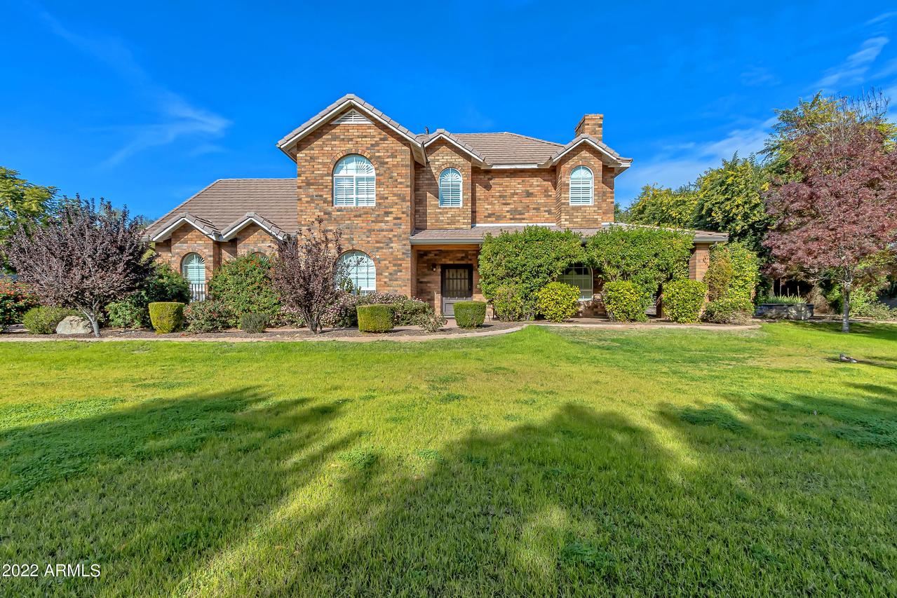 2904 W Belmont Ave., Phoenix, AZ 85051