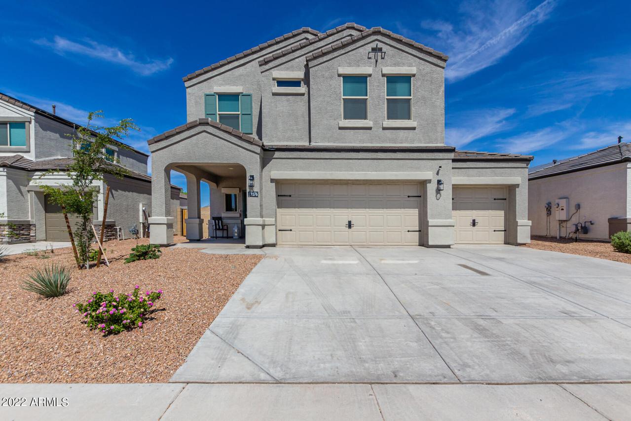 3076 N 309th Dr., Buckeye, AZ 85396
