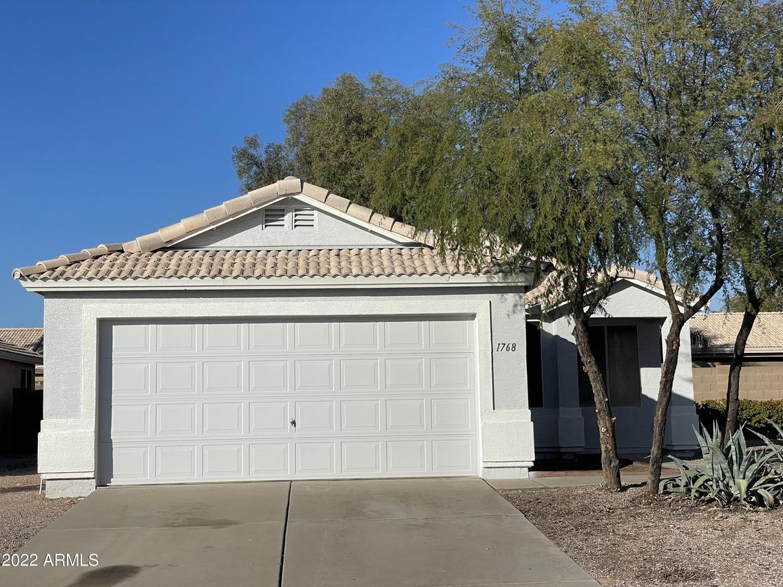 1768 W Renaissance Ave., Apache Junction, AZ 85120