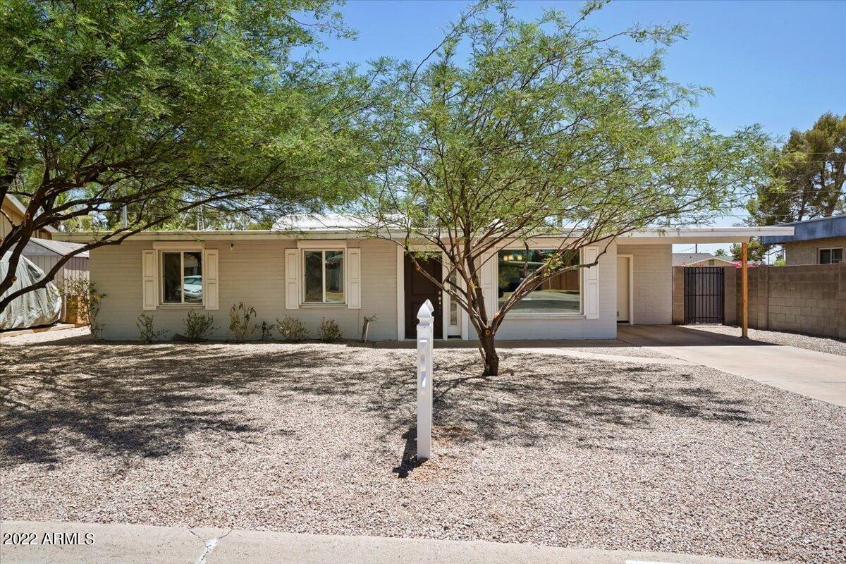 1241 E Kaler Dr., Phoenix, AZ 85020