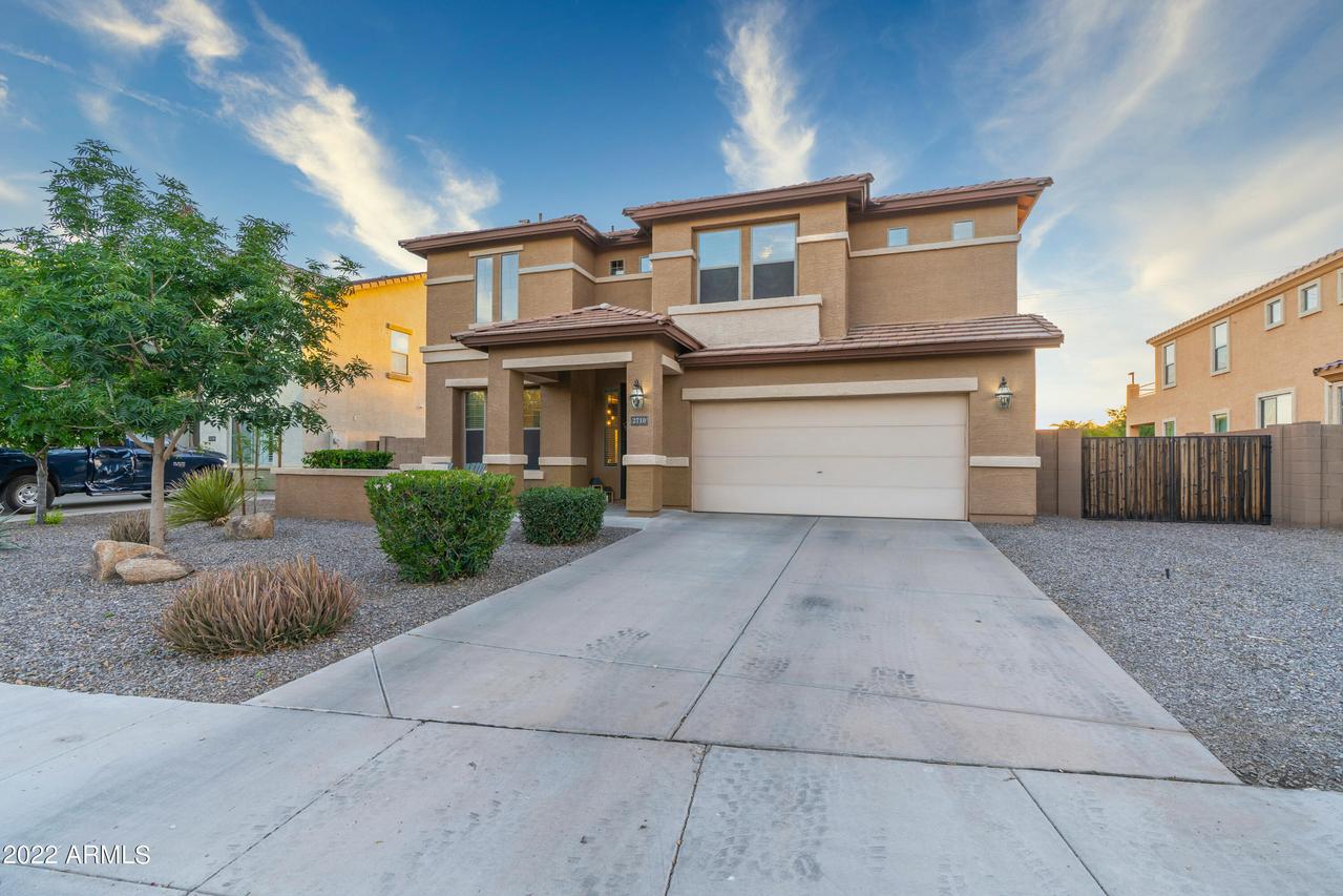 2710 S Portland Ave., Gilbert, AZ 85295