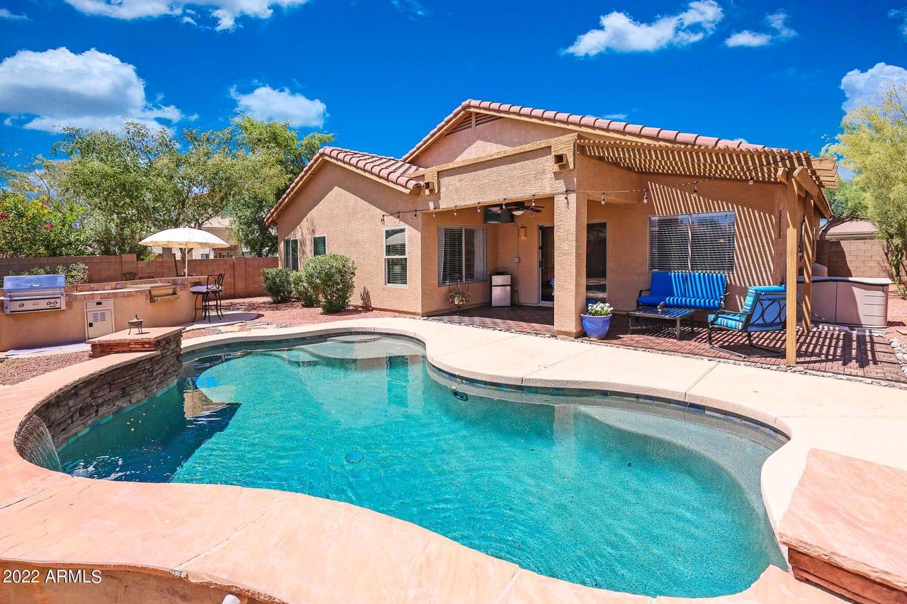 17547 W Desert Sage Dr., Goodyear, AZ 85338