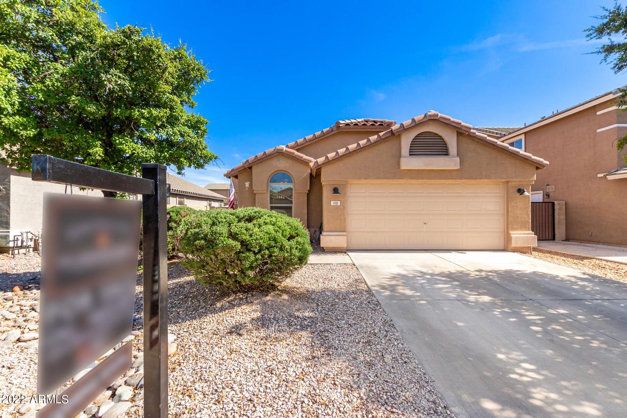 115 W Brahman Blvd., San Tan Valley, AZ 85143