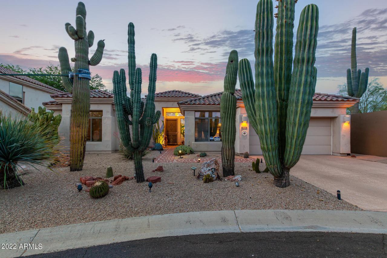 9090 E Casitas Del Rio Dr., Scottsdale, AZ 85255