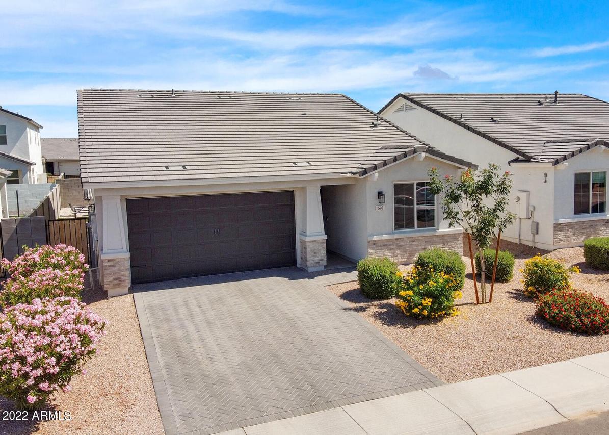 596 E Vail Ln., San Tan Valley, AZ 85140