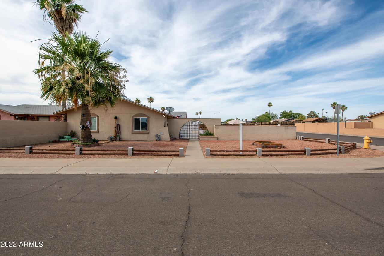 13802 N 48th Ave., Glendale, AZ 85306