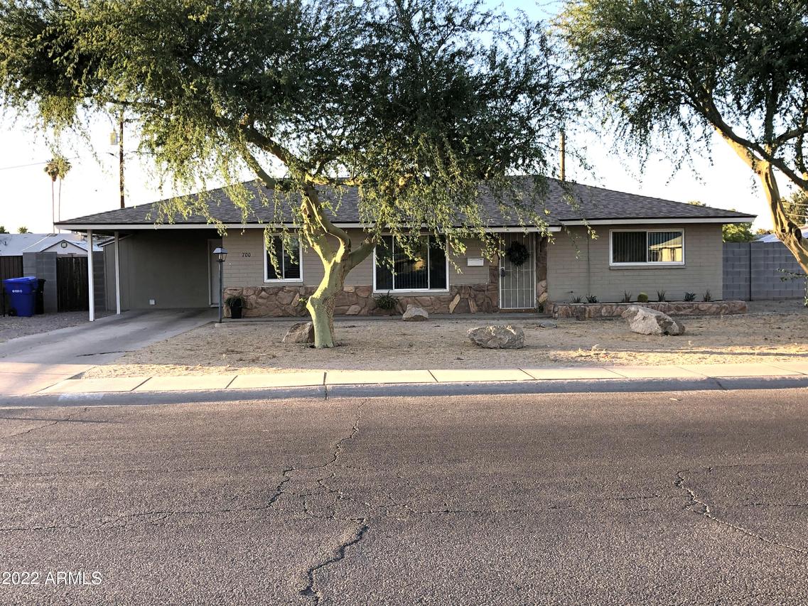 700 W Galveston St., Chandler, AZ 85225