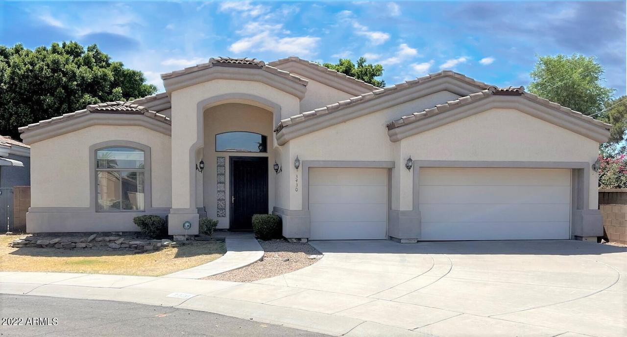 3430 N 42nd Pl., Phoenix, AZ 85018