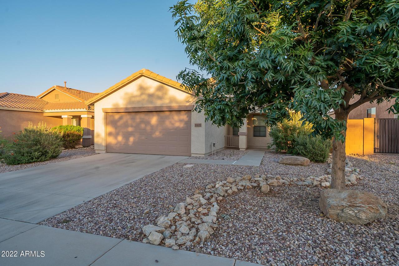 33129 N Roadrunner Ln., Queen Creek, AZ 85144