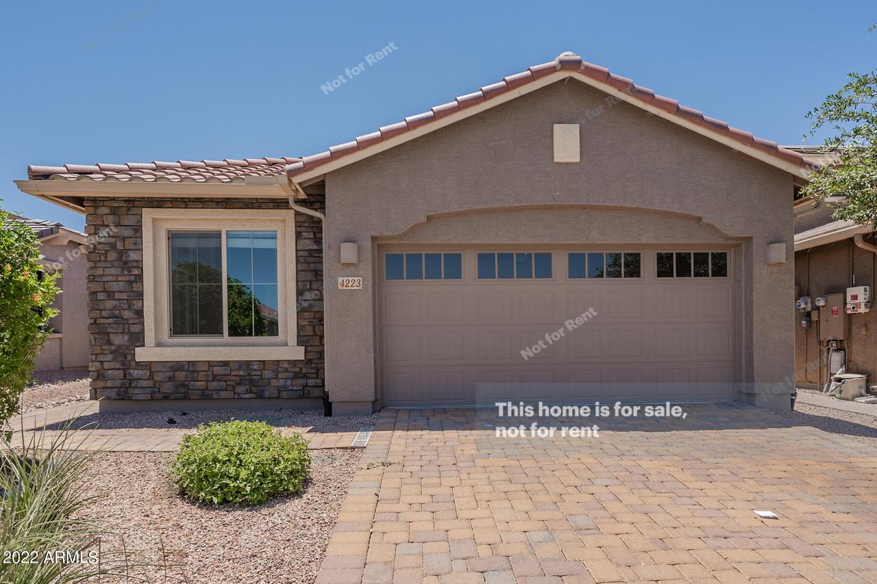 4223 W Palace Station Rd., New River, AZ 85087