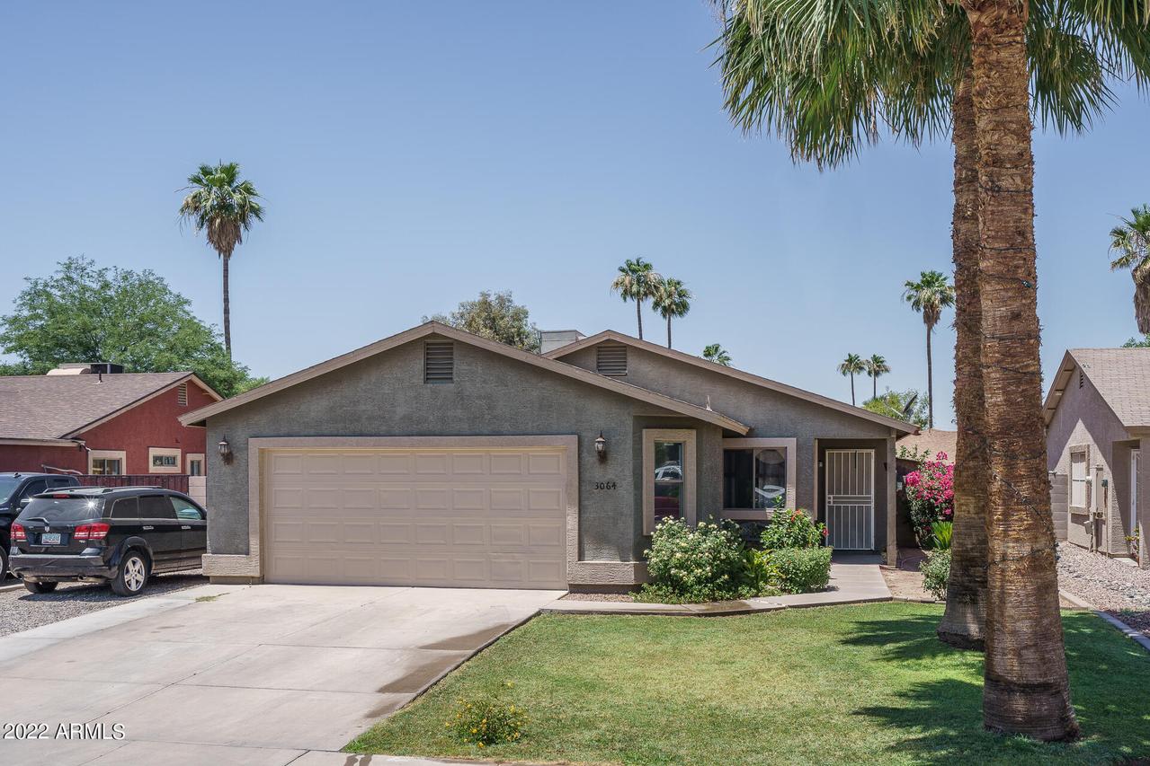 3064 N 89th Ave., Phoenix, AZ 85037